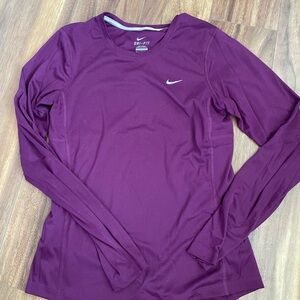 Nike long sleeve shirt small